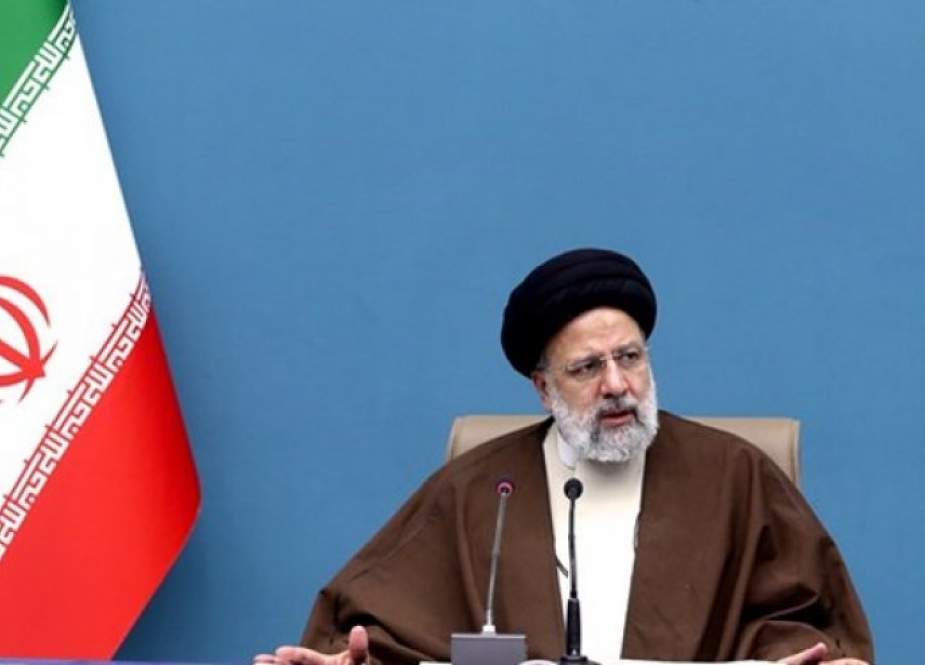 رئيس إيران: موضوع التضخم يجب أن يكون على أجندة مدراء البلاد