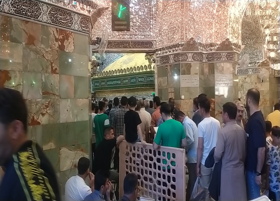 عید الفطر، عید الفطر، حرم بی بی معصومہ سلام اللہ علیہا میں زائرین کی حاضری کے مناظر