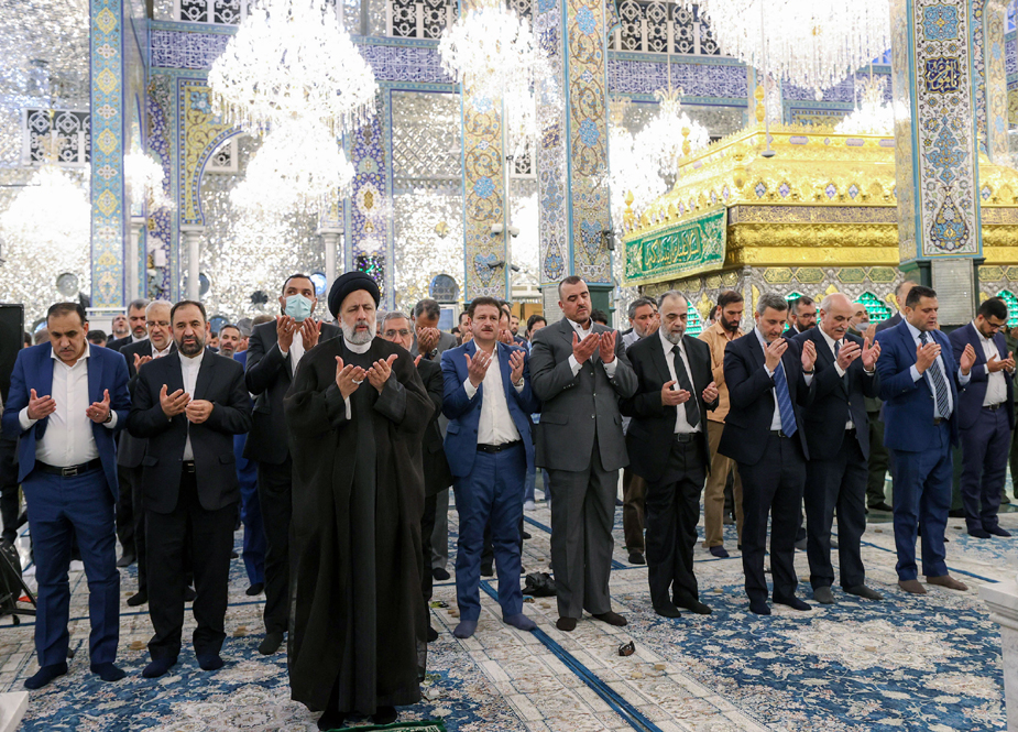 ایران کے صدر آیت اللہ ابراہیم رئیسی کی شام کے دورہ کے دوران ضریح حضرت زینب (س) پر حاضری