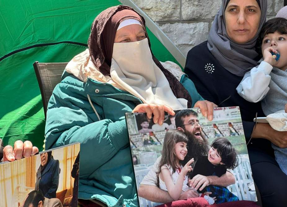 صلیب سرخ و تشکیلات خودگردان فلسطین مسئول حمایت از خانم «عطاف علیان» هستند