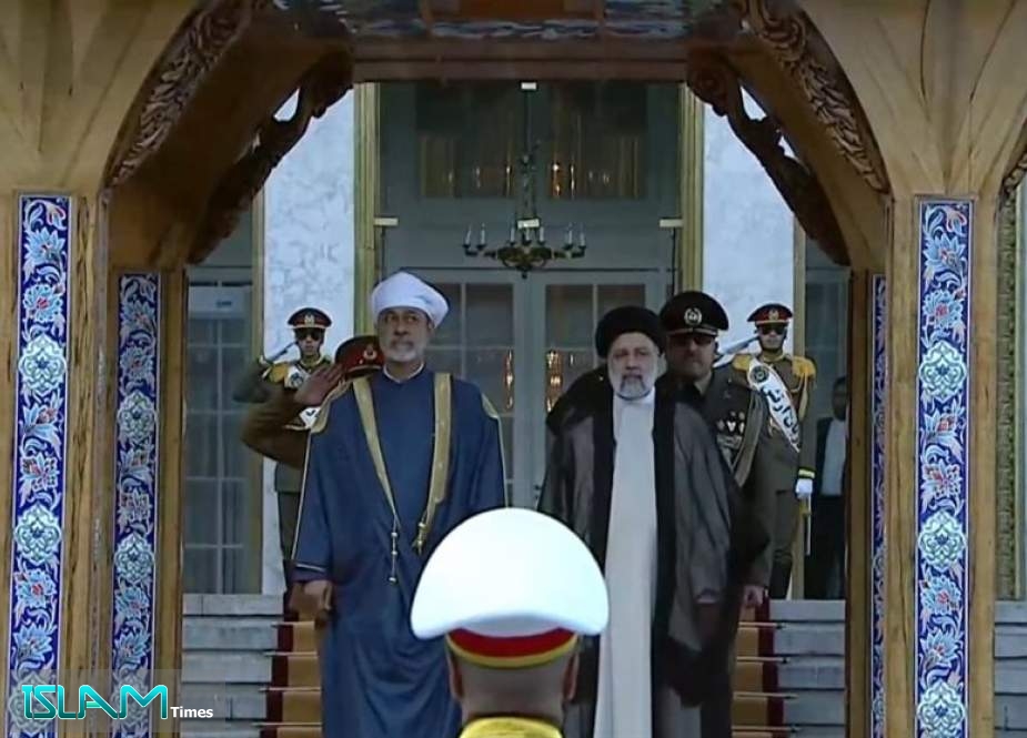 Raisi Welcomes Sultan Haitham: Iran-Oman Ties Advanced from Trade to Investment