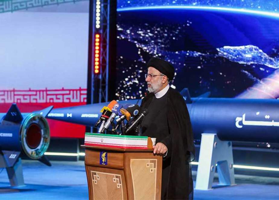 Raisi: Sumber Kekuatan Pertahanan Iran untuk Stabilitas dan Perdamaian Regional 