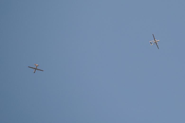 Kendaraan udara terbang selama operasi militer Israel di Jenin, di Tepi Barat yang diduduki Israel 3 Juli