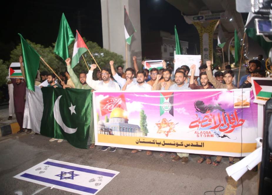القدس کونسل پاکستان کے زیراہتمام ملتان میں اسرائیل کے خلاف حماس کی کامیاب کاروائی پر جشن کا اہتمام 