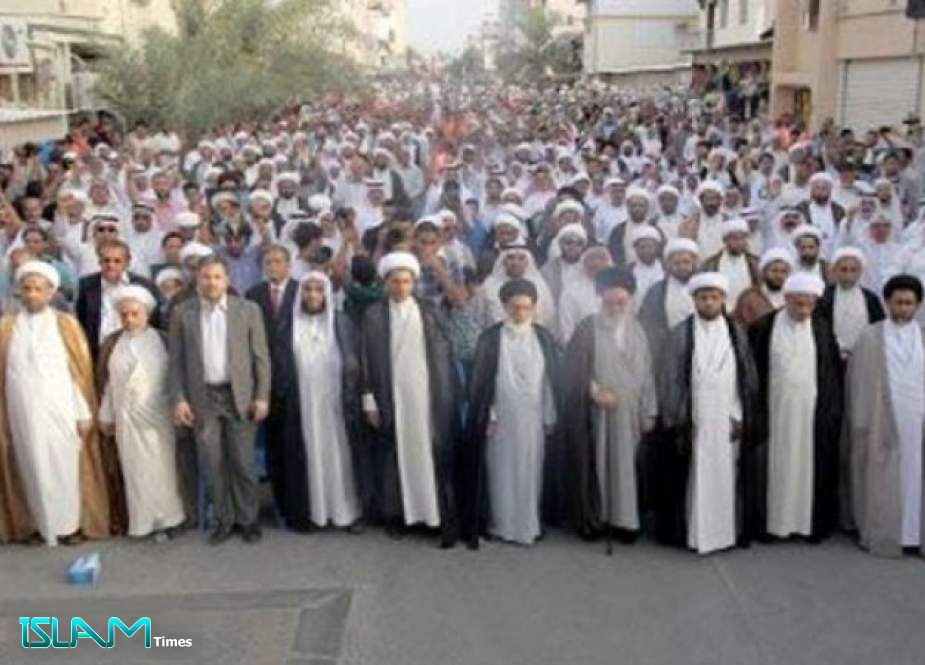 البحرين: أكثر من 270 عالم دين يطالبون حكومتهم بقطع العلاقات مع الصهاينة