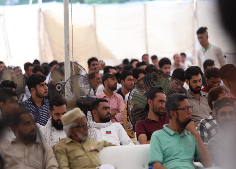 جامعہ کراچی میں یوم مصطفیٰ (ص) کی تقریب، اساتذہ سمیت طلبہ و طالبات کی شرکت