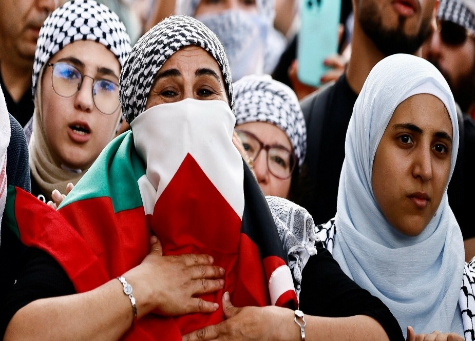 اٹلی میں شہریوں کے غزہ کے ساتھ اظہار یک جہتی کی تصویر