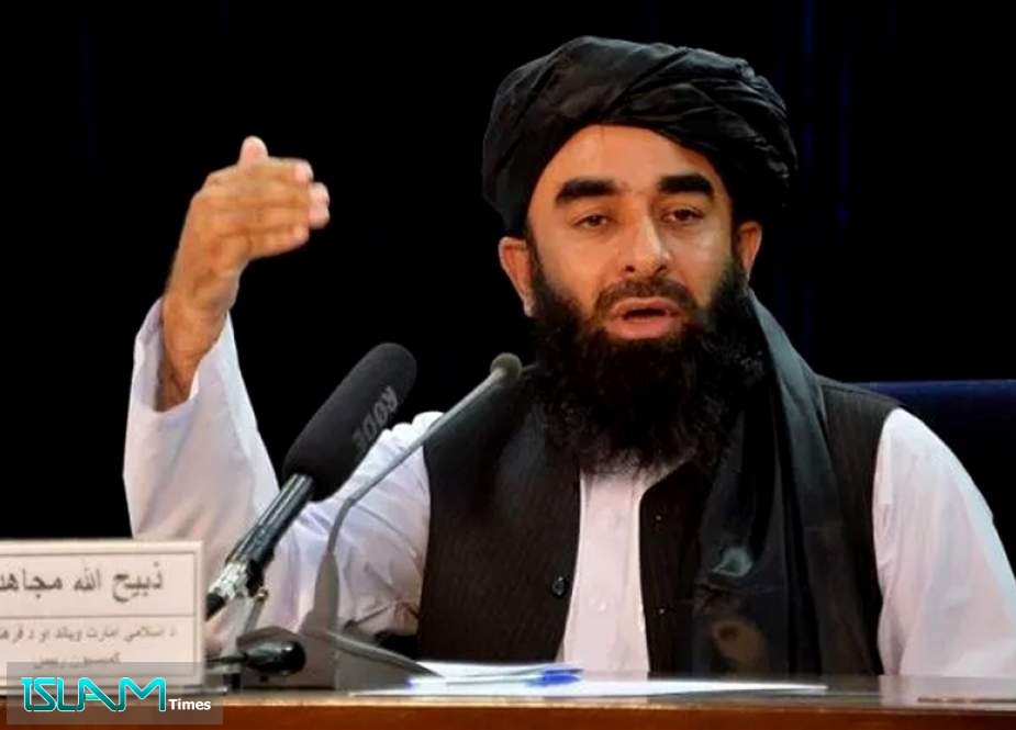 مجاهد: تحقیقات جنایات جنگی نیروهای خارجی در افغانستان توسط یک نهاد مستقل انجام شود