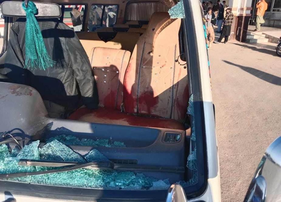 پشاور سے پاراچنار جانے والی مسافر بس پر فائرنگ، دو افراد جاں بحق