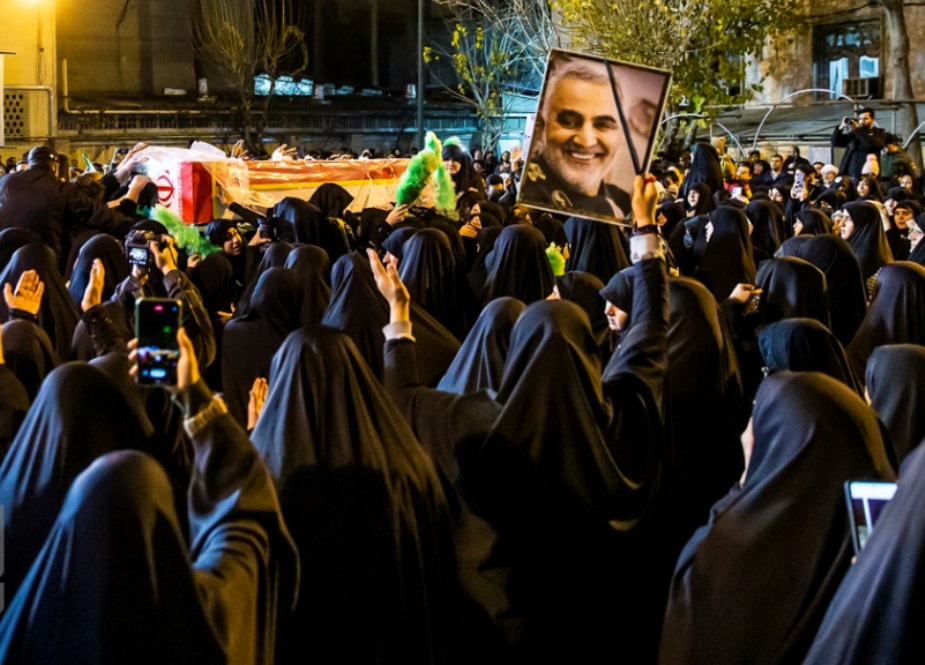 بدھ کے روز تہران میں شہید رضی موسوی کے آخری دیدار کے مناظر
