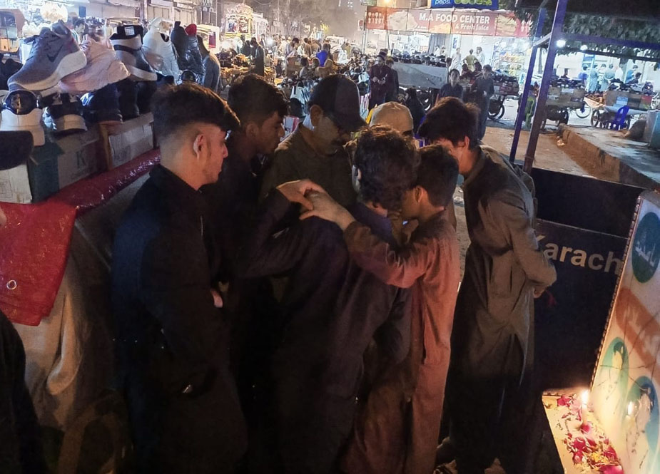 سانحہ عاشورا کراچی کے شہداء کی جائے شہادت پر حاضری، فاتحہ اور نوحہ خوانی