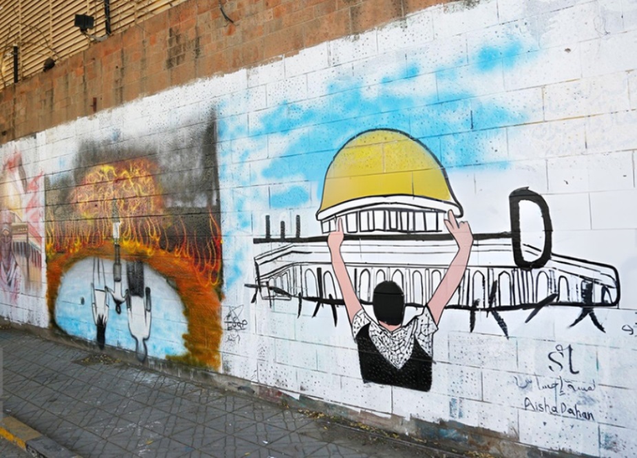 خوبصورت پینٹنگ سے بولتی صنعاء کی دیوار