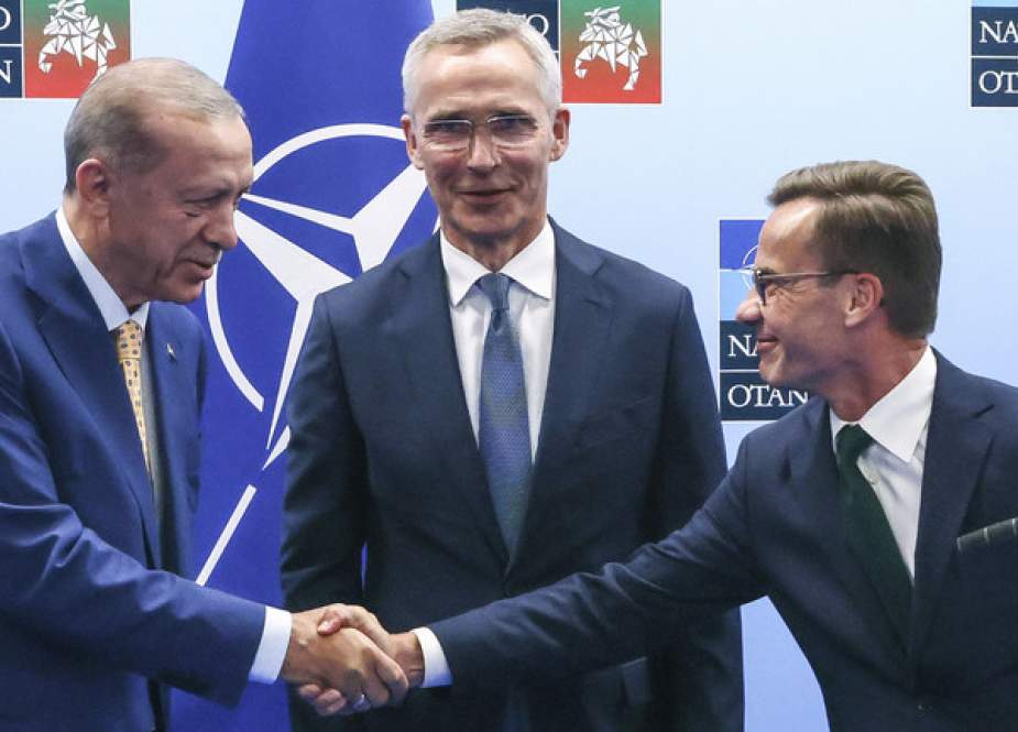 Turkish President Recep Tayyip Erdogan and Swedish PM Ulf Kristersson ahead of a NATO summit in Vilnius, Lithuania