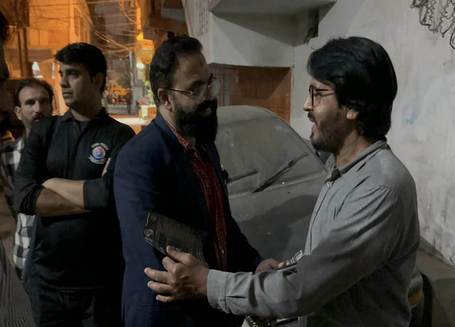 پی ایس 125 کراچی سے پیپلز پارٹی کے امیدوار ایس ایم نقی کی گھر گھر انتخابی مہم زور و شور سے جاری