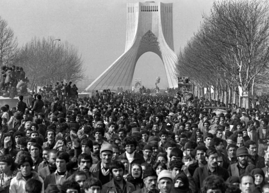 آثار الثورة الإسلامية الإيرانية على بُنية النظام الدولي
