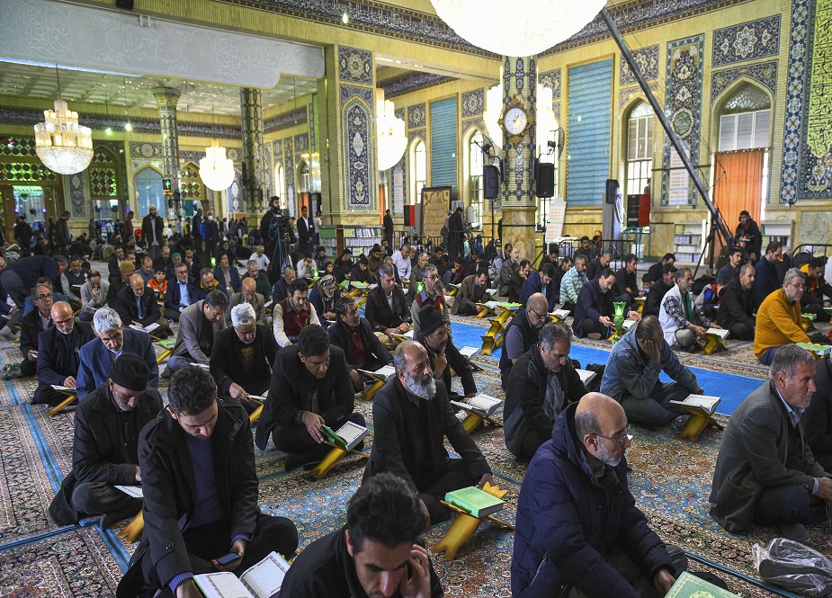 نیمہ شعبان کے موقع پر مسجد جمکران میں محفل قرآن کی تصاویر