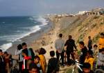 Palestinians Rush to Shore as Aircraft Drop Aid into Gaza amid Israel War  <img src="https://www.islamtimes.org/images/picture_icon.gif" width="16" height="13" border="0" align="top">