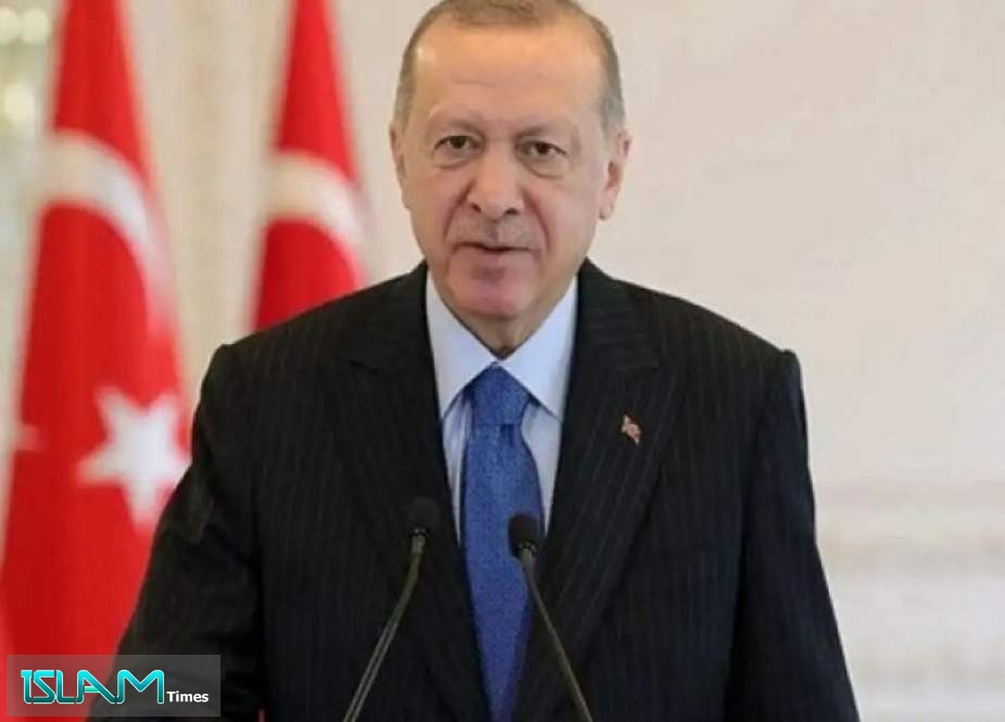 مقتل أحد حراس أردوغان خلال جولته في ولاية شرناق
