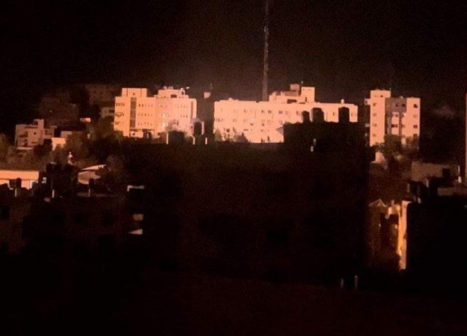 المقاومة في غزة تتصدى للقوات الصهيونية بمحيط مجمع الشفاء