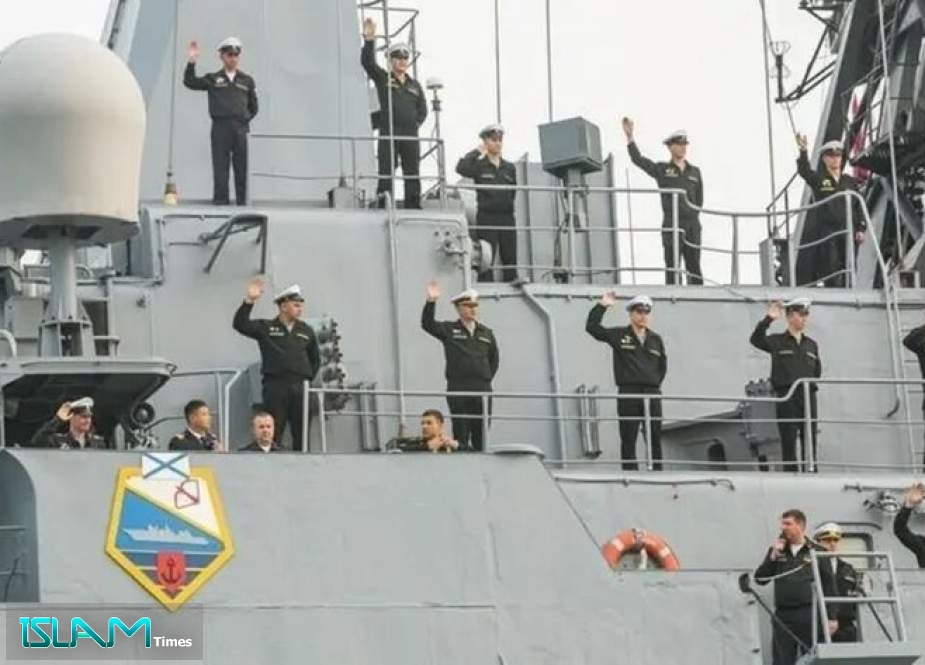 Two Russian Warships Enter Red Sea