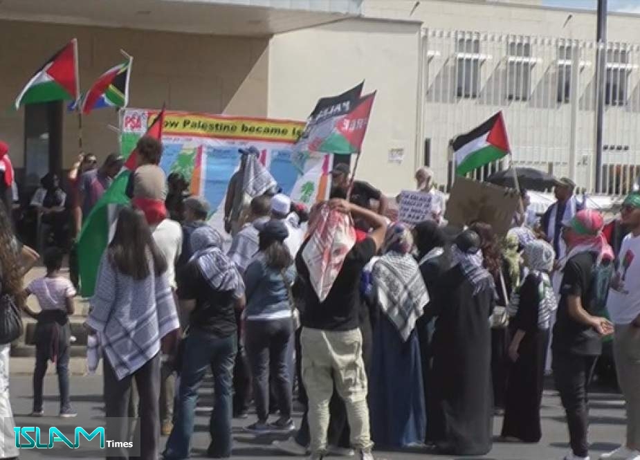 South Africans Gathered Outside US Consulate in Support of Palestine