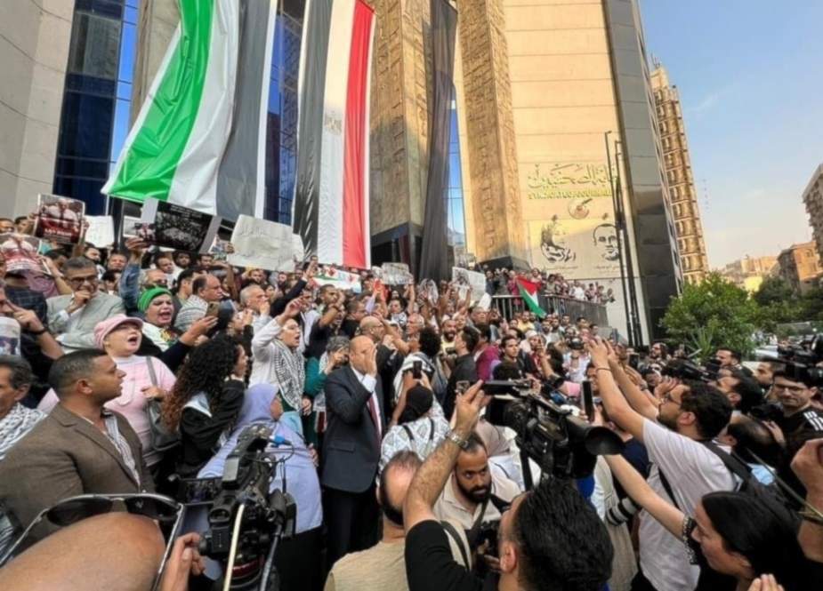 Demonstration organized by the Egyotian Journalists Syncicate in solidarity with Gaza