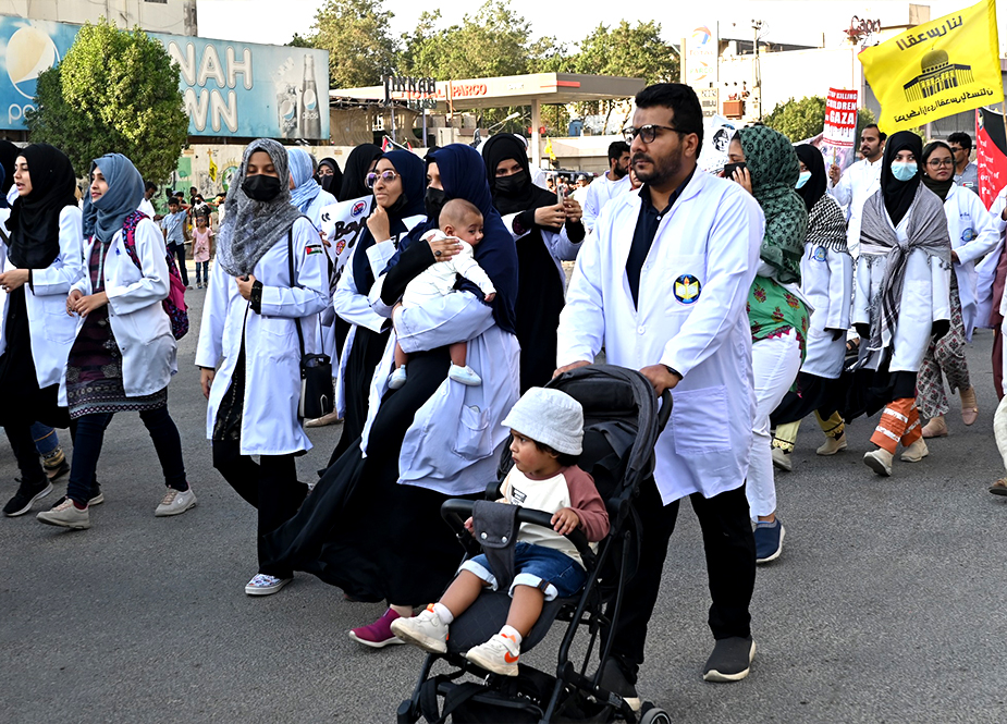 کراچی، مرکزی آزادی القدس ریلی میں شریک ڈاکٹرز و میڈیکل اسٹاف