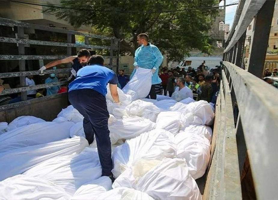 دفاع غزة المدني ينتشل جثامين 409 شهداء من 