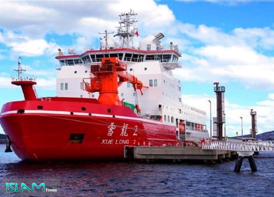 الصين.. عودة كاسحتي الجليد إلى شنغهاي بعد انتهاء بعثة استكشافية إلى القطب الجنوبي