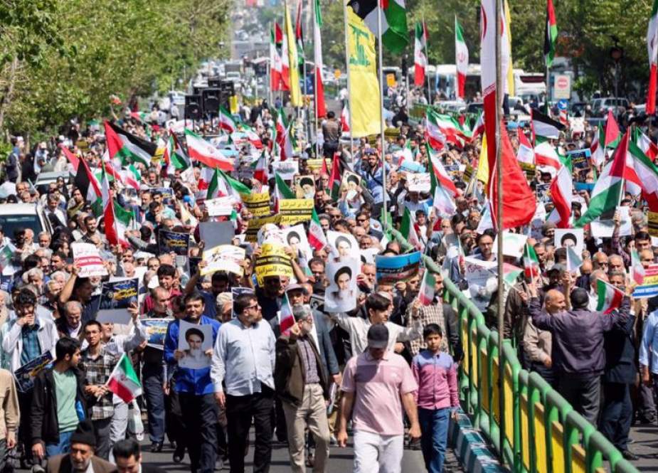 Iranians rally in the capital Tehran on April 19, 2024 in support of the Islamic Revolution Guards Corps (IRGC)’s Operation True Promise