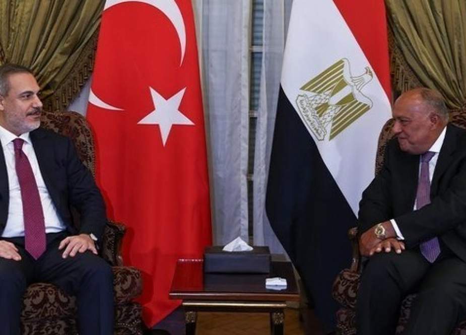 وزيرا خارجية تركيا ومصر: متفقون على دعم وحدة ليبيا واستقرارها