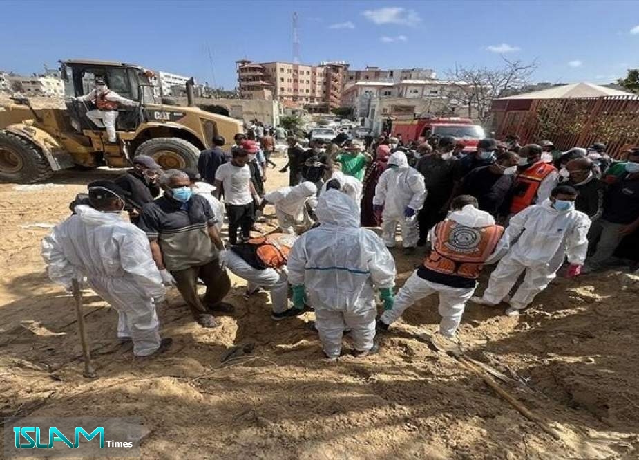 المكتب الإعلامي في غزة: انتشال 73 جثة اليوم بمستشفى ناصر في خان يونس