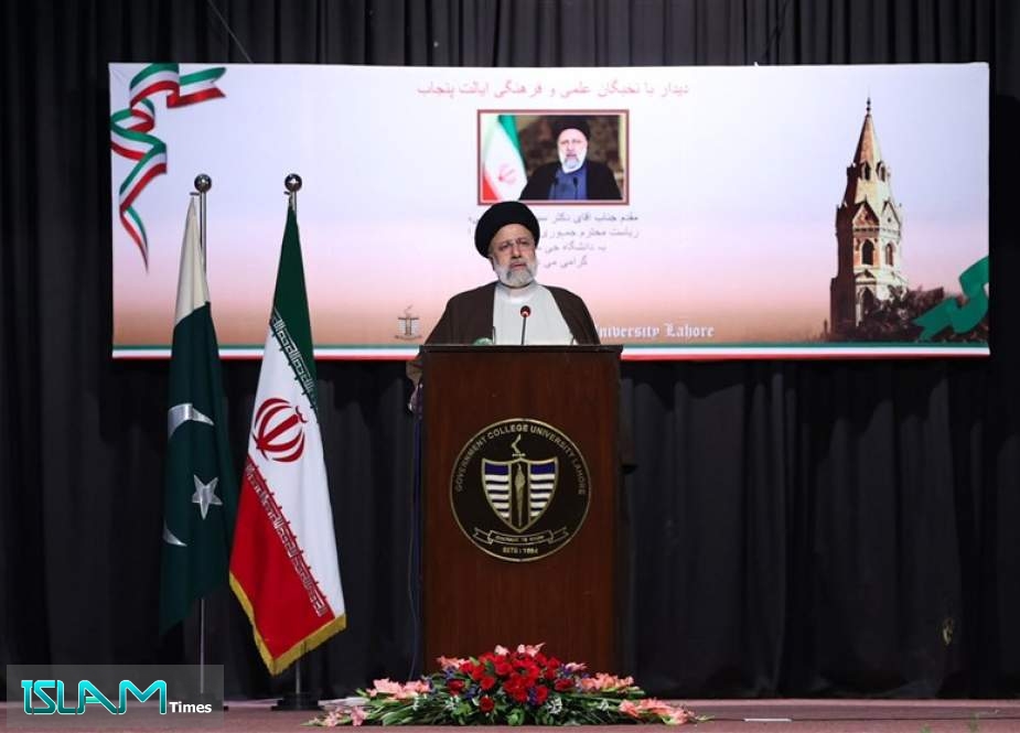 Iran’s President Condemns US Crackdown on Pro-Palestine Students