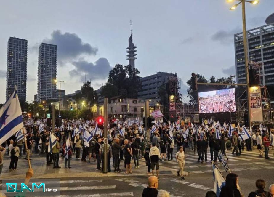 تظاهرات في تل أبيب تطالب بصفقة تبادل الاسرى واستقالة نتنياهو