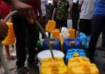 Palestinans line up to refill in Rafah