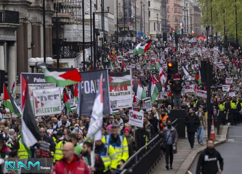 Massive Rally in London Demands Ceasefire in Gaza