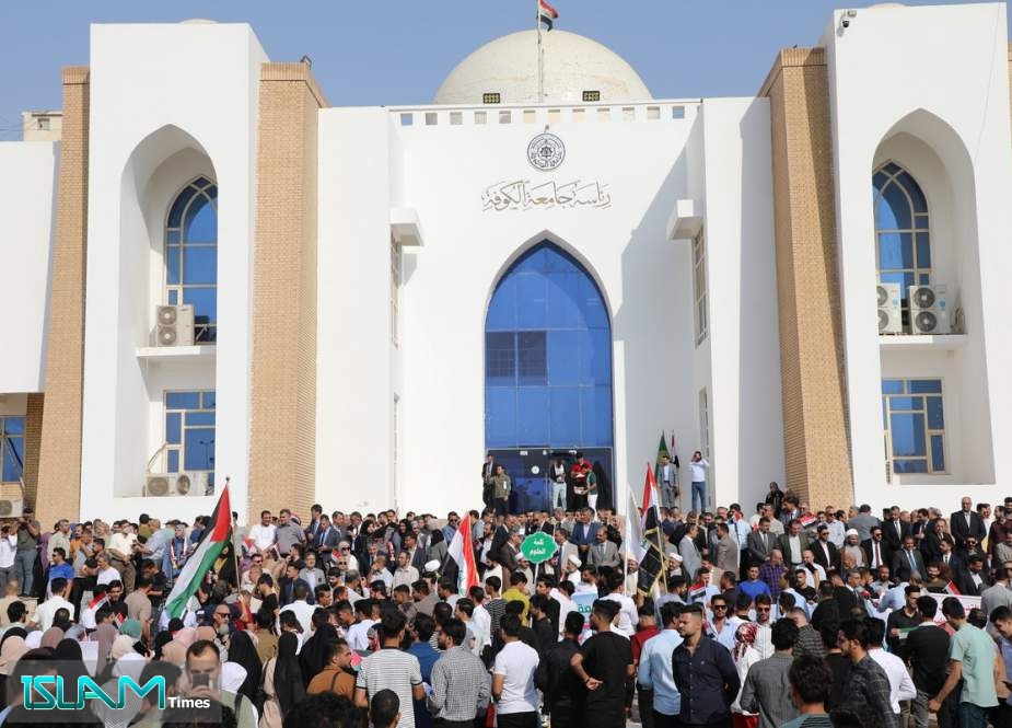 طلاب جامعة الكوفة في وقفة احتجاجية تنديدا بالعدوان على غزة