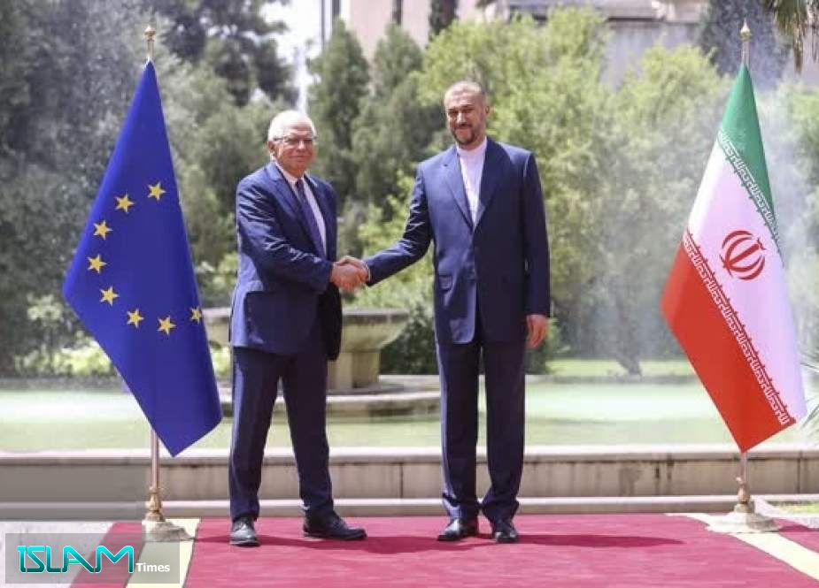 Iran Calls on EU to Show Respect for IRGC
