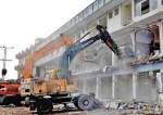 کراچی، غیر قانونی تعمیرات کرنیوالوں کیخلاف گھیرا تنگ کرنیکے احکامات
