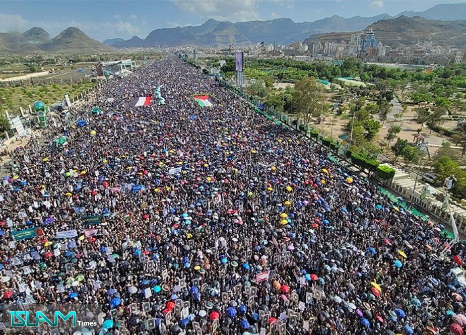 طوفان بشري باليمن في مسيرات 