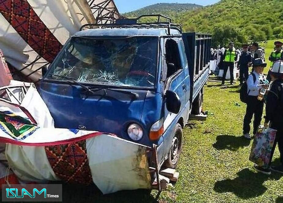 31 Children Injured in Mini-Truck Crash in Kyrgyzstan  
