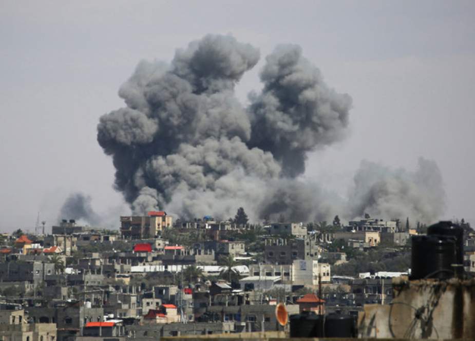 Smoke billowing following bombardment east of Rafah in the southern Gaza Strip