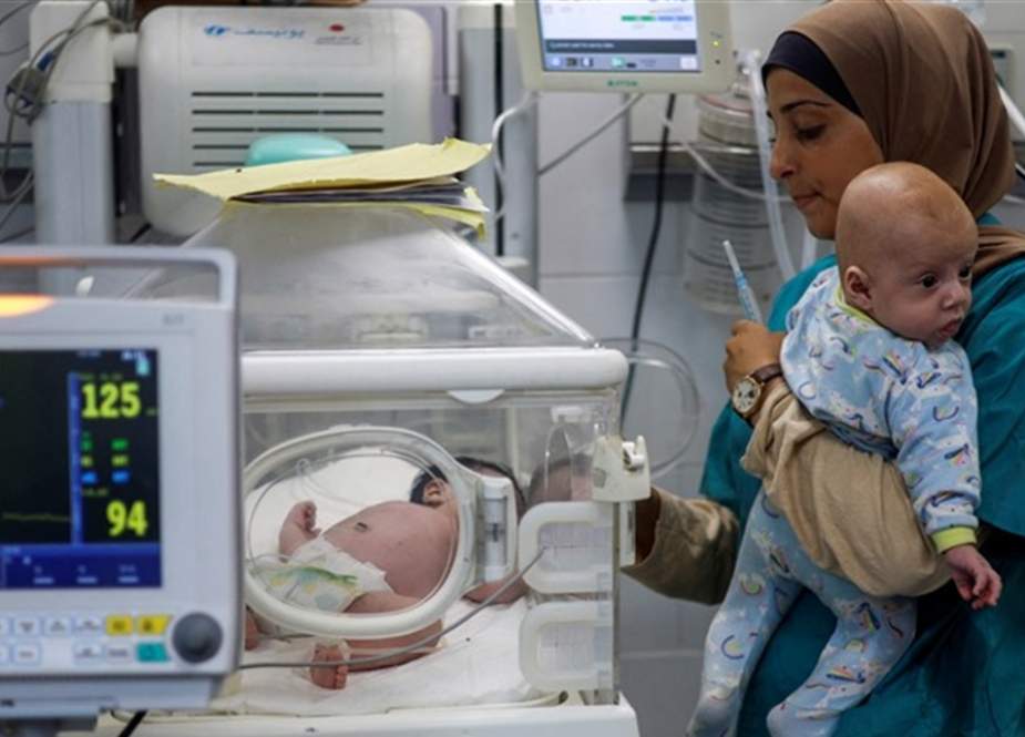 مأساة جديدة.. مستشفى الولادة الرئيسي في رفح يتوقف عن استقبال الحالات