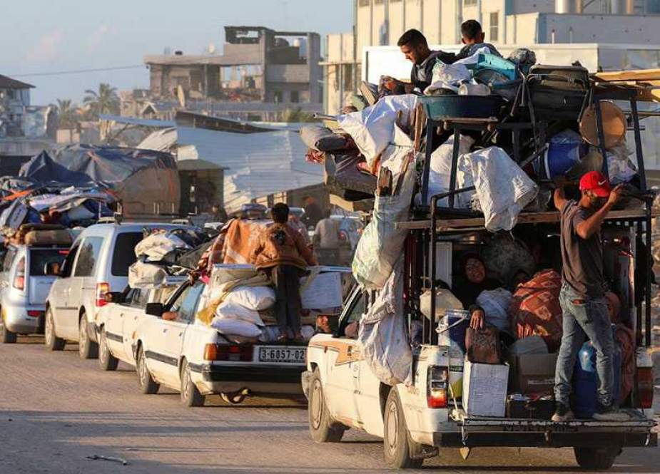 Displacement Palestinian civilians from Rafah