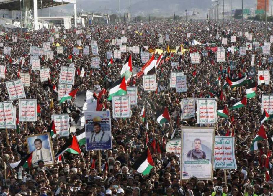 Yemeni students unite in solidarity with Gaza during Israeli attacks