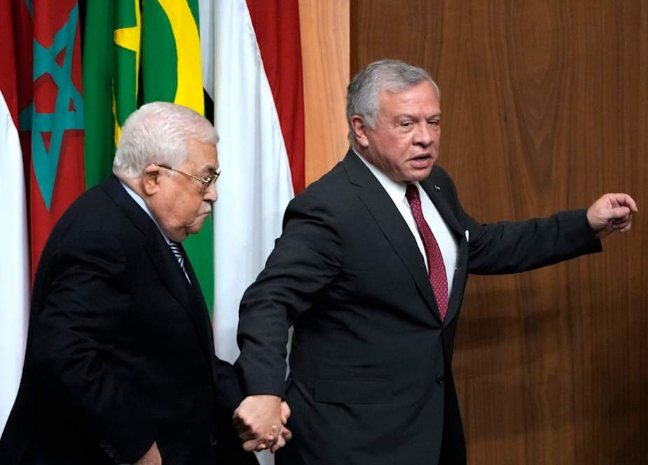 Palestinian Authority President Mahmoud Abbas with King Abdullah II of Jordan