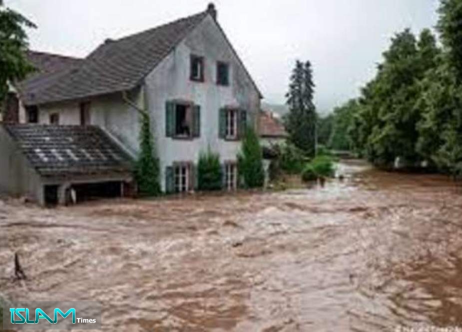 فيضانات تسببت بإجلاء مئات الأشخاص ووقف العمل بمحطة لتوليد الكهرباء في جنوب غرب ألمانيا