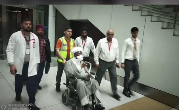 حضور کوتاه شیخ زکزاکی برای درمان در کشور هند